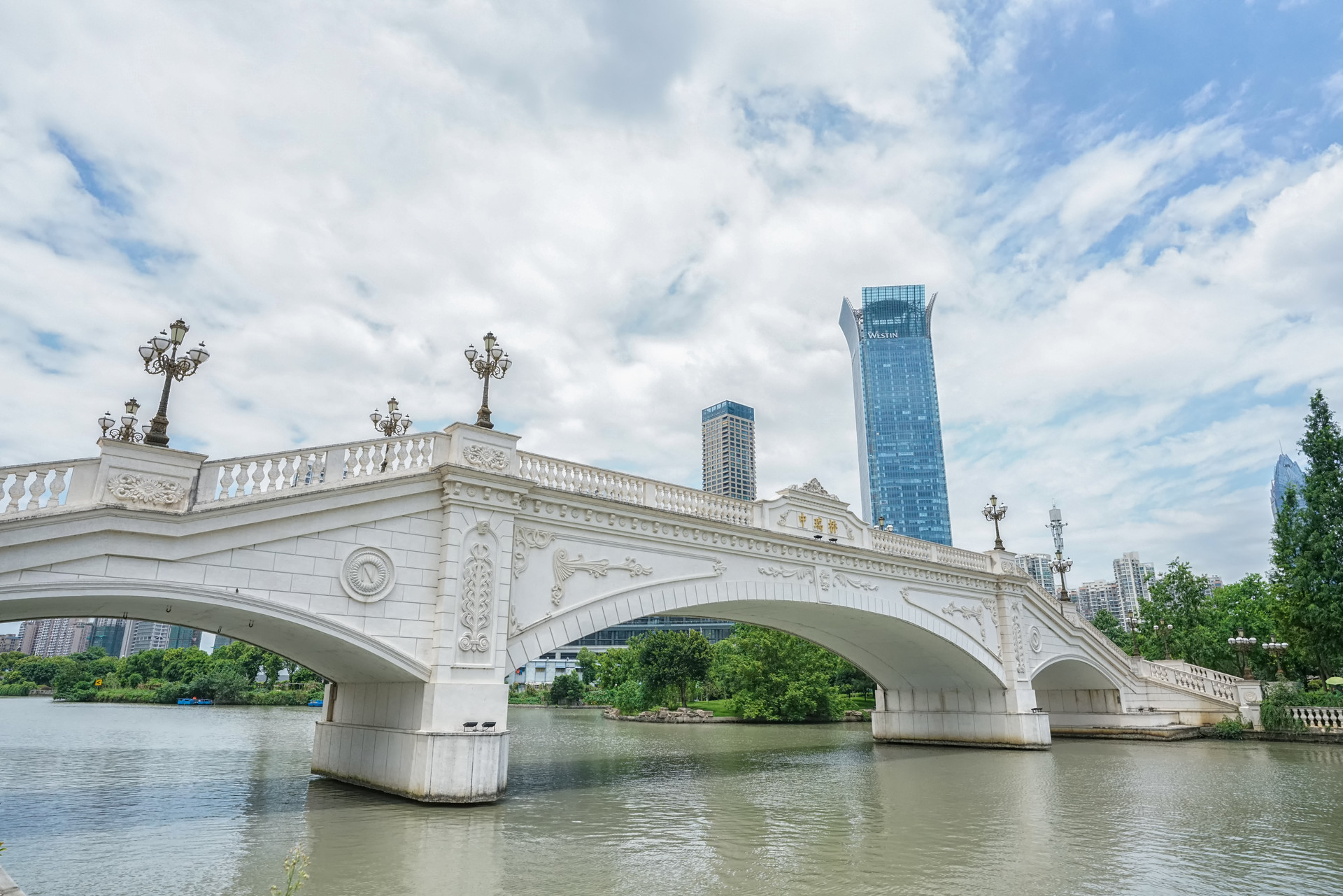 攝圖網_500990784_banner_溫州地標白鷺洲公園（企業(yè)商用）.jpg